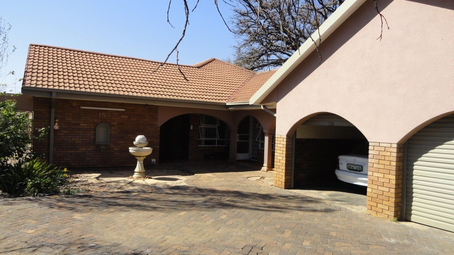 4 Bedroom Property for Sale in Potchefstroom North West